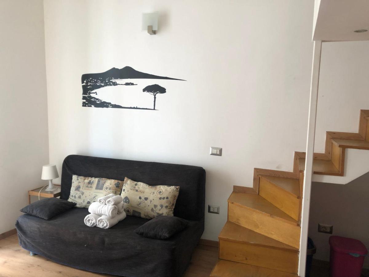 مبيت وإفطار نابولي Ale & Tizy House المظهر الخارجي الصورة